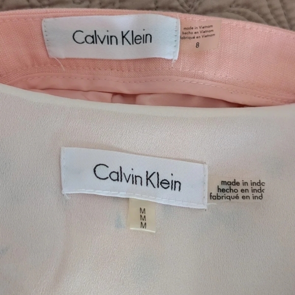 Pretty Peach 2pc Calvin Klein Pant Set-sz8 - Picture 6 of 6